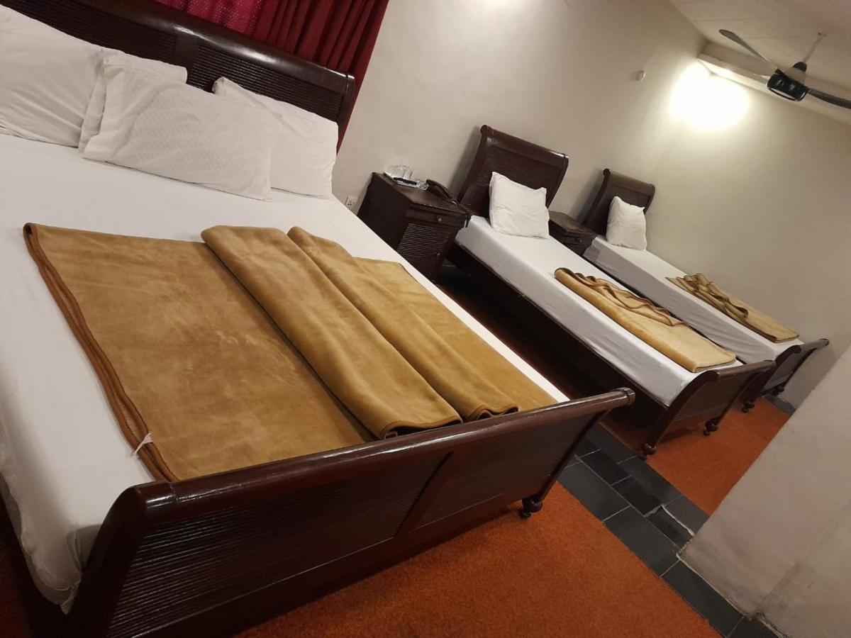Hotel Burj Al Hateem Rawalpindi Dış mekan fotoğraf