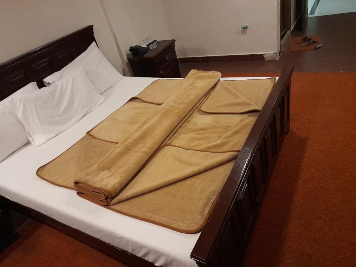 Hotel Burj Al Hateem Rawalpindi Dış mekan fotoğraf