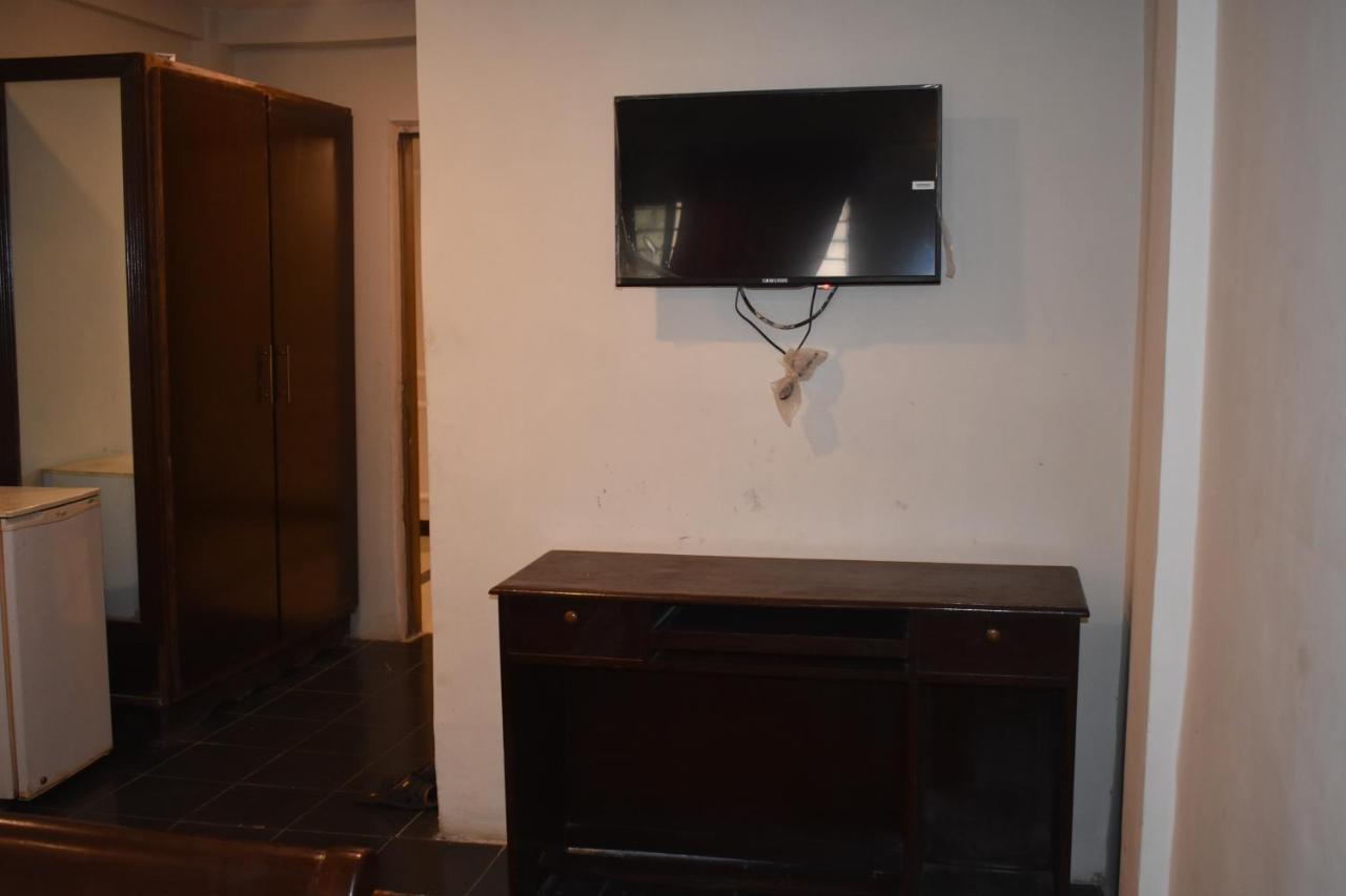Hotel Burj Al Hateem Rawalpindi Dış mekan fotoğraf